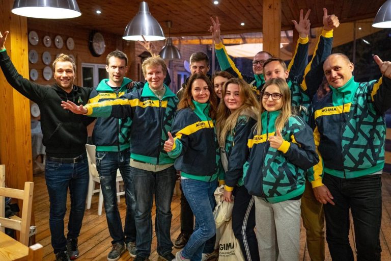 4f8d5381-7c02-4f31-835b-f0e2998ef144