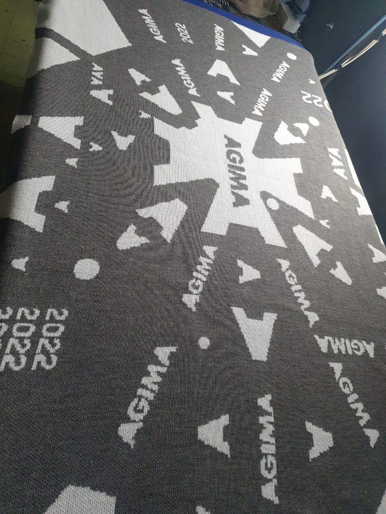 9010c6f9-2a9e-447f-90bf-7474f0ec2787